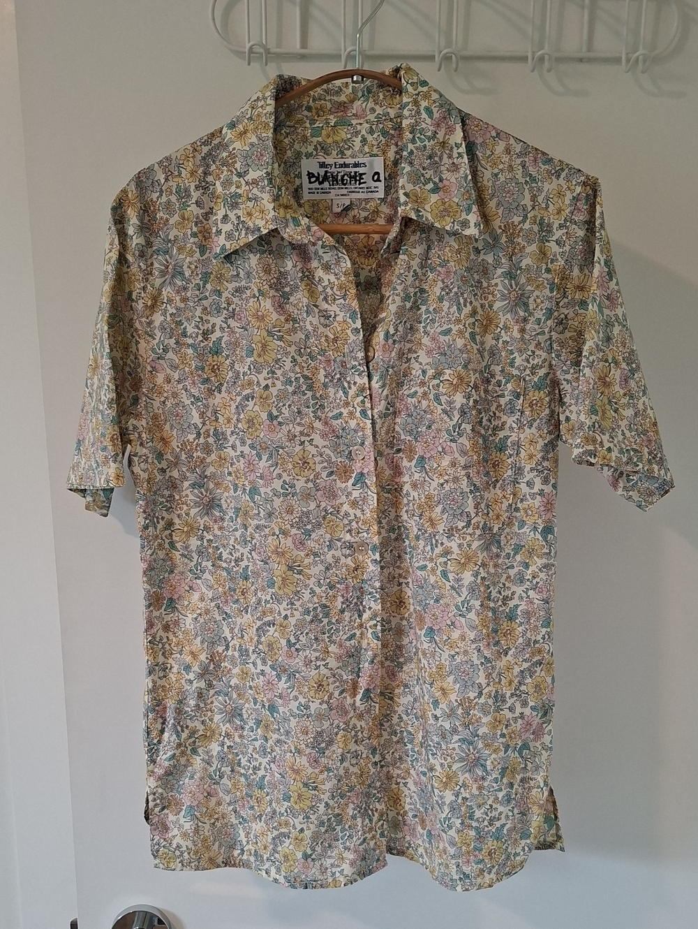 Vintage Tilley 100% Cotton Yellow & Green Ditsy Floral Button-up Shirt (Size S)
